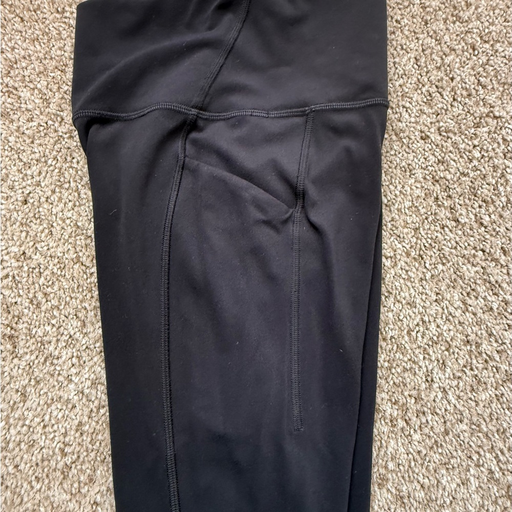 ✨100% AUTHENTIC LULULEMON ALIGN BLACK LEGGINGS SZ 2 GOOD/USED CONDITION!✨ - Picture 5 of 7